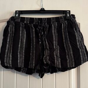 Universal Thread Black and White Striped Athletic Shorts
